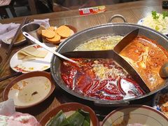 -巴卤社老火锅(财富店)