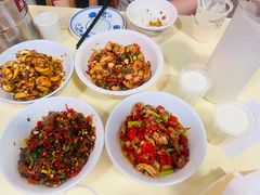 -笨罗卜浏阳菜馆(太平街店)