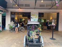 -Fresh Fruit Factory - Fruit Cuisine Restaurant