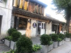 -蜜桃花开·中西融合菜E&W(南长街店)