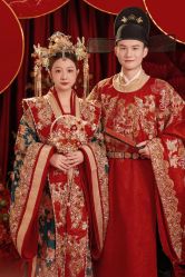 -青禾蒙娜丽莎婚纱摄影(武汉总店)