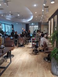 -意廊 Hair Salon
