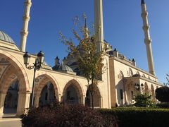 -艾哈迈德-卡德罗夫清真寺