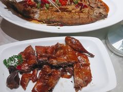 -王府井酒店(金桥港湾店)