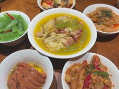 -李犟大爆鳝面·手工蟹黄包(湖滨西湖店)