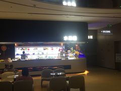 -涨巢·潮玩水疗局