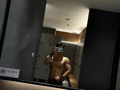 -威克健身游泳(万菱汇店)