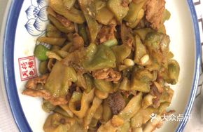 Stir-fried Pickled Mustard Greens