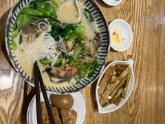 -鲜越鲜鱼粉(财富购物中心店)