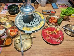 -首尔朴宝·炭火烤肉(五角场店)