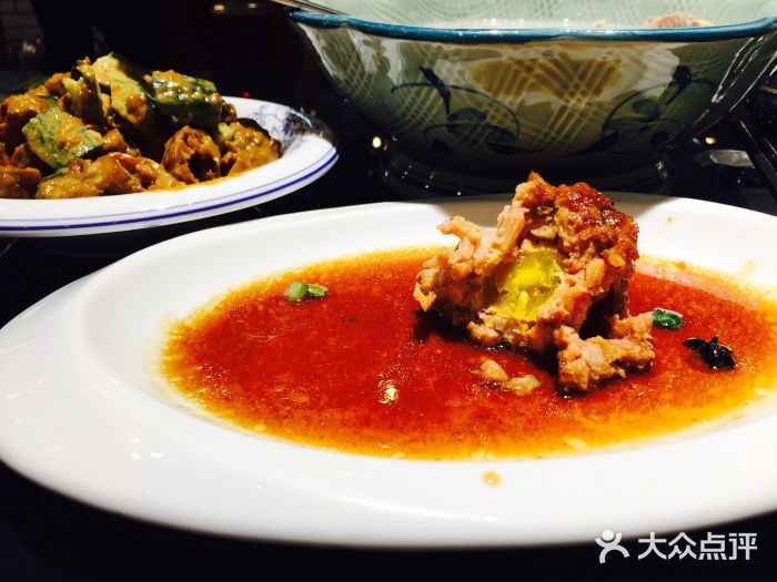 梅飞酒家(桑园路店)鸭蛋黄狮子头图片