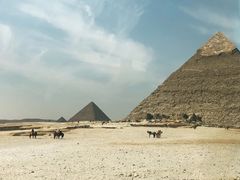 -吉萨金字塔群