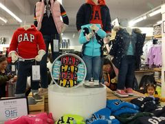-GAP(王府井奥莱·香江小镇店)
