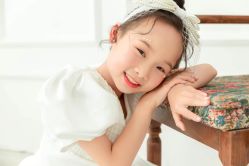 -小时光儿童摄影工作室(宜兴店)