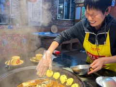 -鱼窝棚柴火铁锅炖(富山屯店)