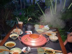 -菌自由丨野生菌火锅特色庭院餐厅(丽江古城店)