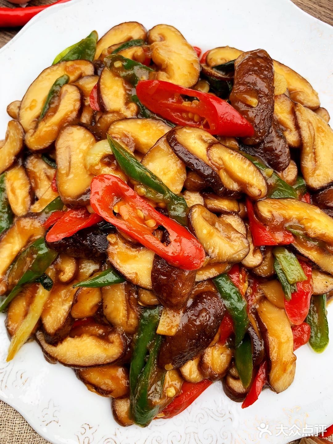 97比肉好吃不止100倍的低脂减肥家常菜～爆炒香菇,5分钟快手