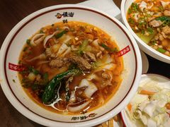 -顺溜·手工刀削面·黑金店(铜锣湾店)