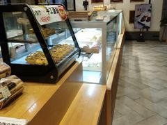 面包甜点陈列柜-彭记优口(胜利路店)