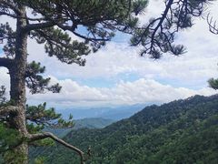 -罗田薄刀峰风景区