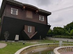 -金山农民画村-枫泾波兰倒置屋