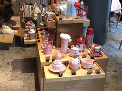 -星巴克臻选(济南恒隆店)