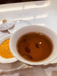 -香港倾城国际·美容美体中心