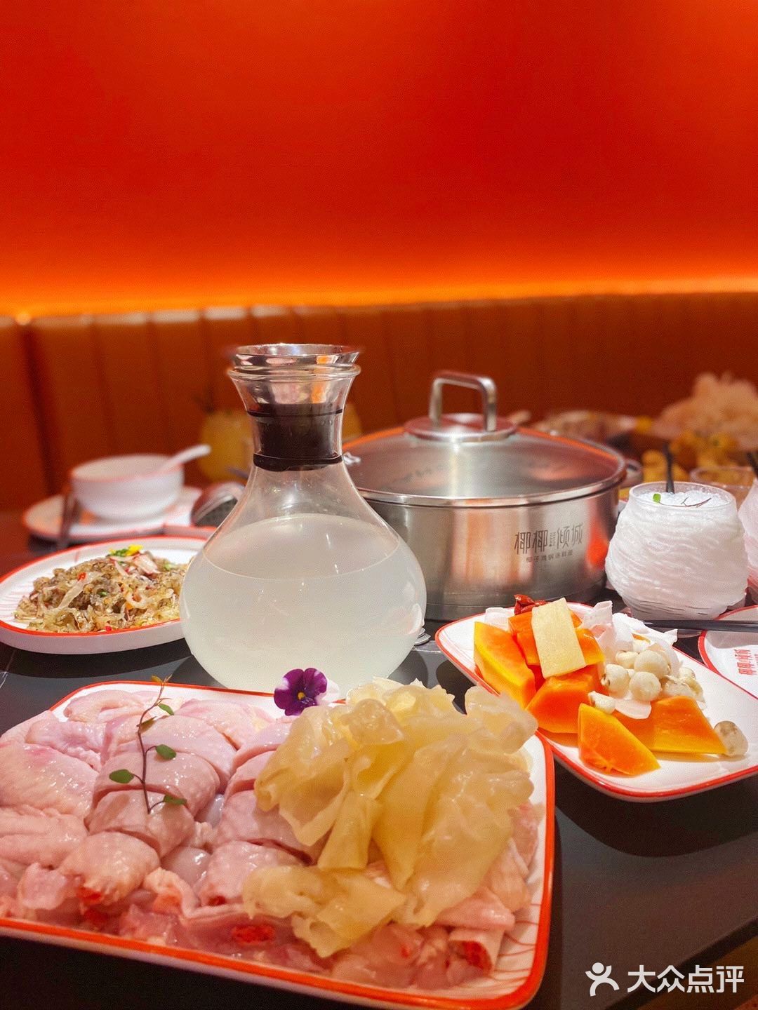 广州美食｜海南椰子鸡届的天花板