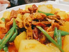 土豆烧牛肉-国人川菜(李家村建东街店)