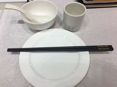 餐具摆设-东兴楼饭庄(六里桥店)