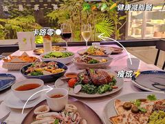 -théATRE茶聚场·餐厅(环球金融中心店)