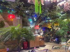-城墙拐拐火锅(三峡广场黑金冠店)