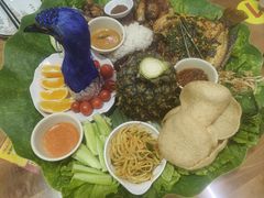 -沐毫傣泐云南菜孔雀宴•手抓饭傣味烧烤(曼听公园店)