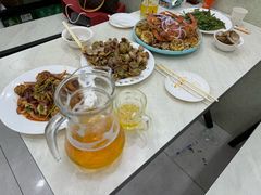 -人和啤酒屋海鲜大排档(营口路店)