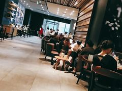 -星巴克臻选(郑州国贸360广场店)