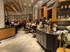 大堂-星巴克臻选(杭州万象城店)