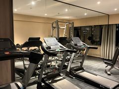 -府上酒店(广州火车站越秀公园地铁站店)