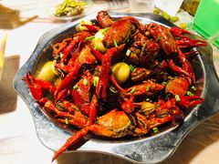 招牌油焖大虾-美膳居川菜馆油焖大虾烧烤(卓刀泉店)
