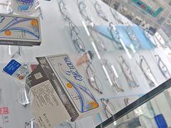 -精视达眼镜•专业儿童配镜中心(学府大道店)