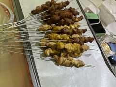 -嗨辣小聚·盘锦河蟹·海鲜烧烤龙虾(盘锦十年好店)