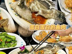 -小海豚•老字号海鲜餐厅(天涯店)