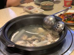 -润泽园椰子鸡(汇一城店)