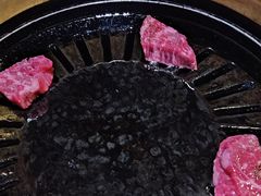 -炼火烤肉店