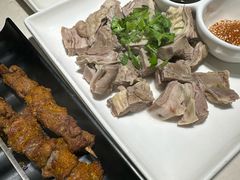 -丁里羊肉小镇(天鹅湖总店)