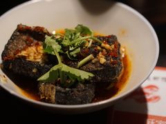 老湖南臭豆腐-老湖南民间菜·牛肉十八炒(花都店)