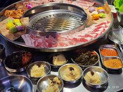 -哈哈碳都·牛肋条无限自助烤肉(宝龙店)