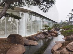 -罗红摄影艺术馆