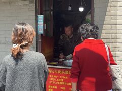 -梅记大块头爆鱼店(乍浦路店)