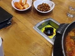 -喇喇排骨火锅·传统韩式脊骨汤(望京西园总店)