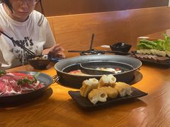 -呷哺呷哺(普陀乐购真北店)